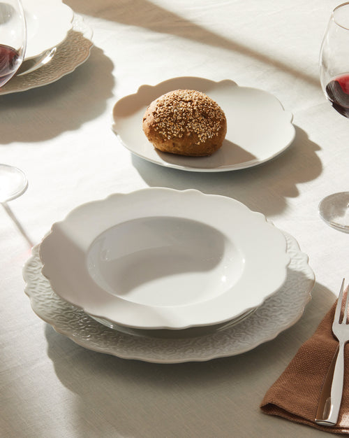 Dressed Default Title Dinner plate. 4 pieces Alessi 1