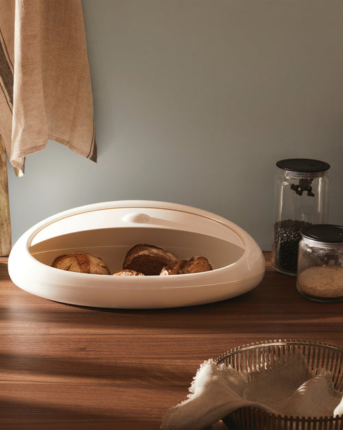 Gnam black Bread bin Alessi 1