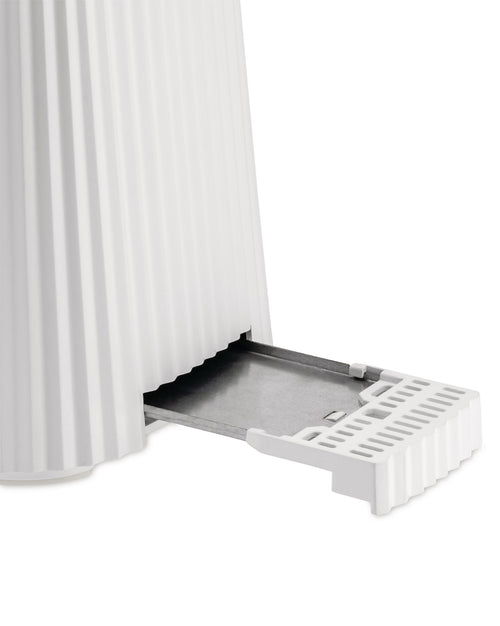 Plissé white Toaster. European plug Alessi 5