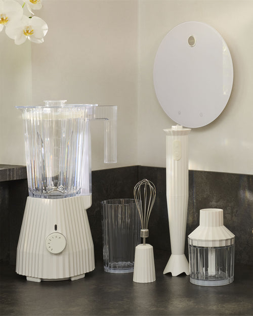 Plissé white Digital kitchen scale Alessi 1